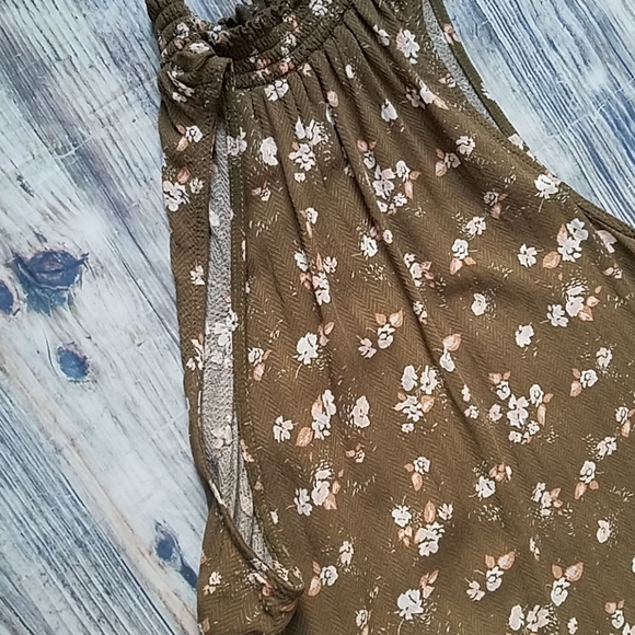 a new day Sleeveless Top - Picture 4 of 8